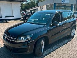 Schwarz Gebraucht 2014 VW Tiguan SUV | 9.499 € (Fairer Preis)