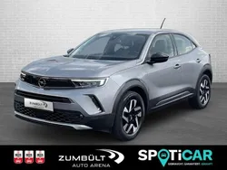 Kontrast grau/quarz silber Gebraucht 2021 Opel Mokka Elegance SUV | 18.400 € (Fairer Preis)
