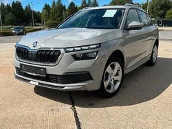 Grau Gebraucht 2020 Skoda Kamiq Style SUV | 21.290 € (Fairer Preis)