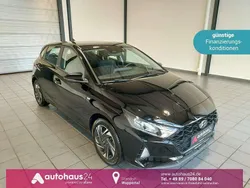 Schwarz Gebraucht 2021 Hyundai i20 Trend Kleinwagen | 13.880 € (Fairer Preis)