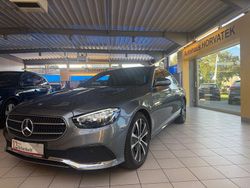 Grau Gebraucht 2020 Mercedes E220 Avantgarde Limousine | 33.800 € (Guter Preis)