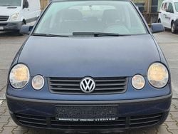 Blau Gebraucht 2004 VW Polo Highline Limousine | 2.000 € (Guter Preis)
