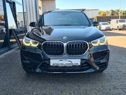 Schwarz Gebraucht 2020 BMW X1 Sport Line SUV | 20.990 € (Guter Preis)