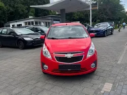 Rot Gebraucht 2011 Chevrolet Spark LS Kleinwagen | 2.690 € (Fairer Preis)