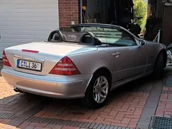 Silber Gebraucht 2003 Mercedes SLK200 Edition Cabrio | 11.990 €