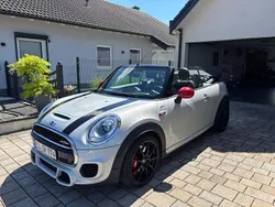 Weiß Gebraucht 2016 Mini John Cooper Works Kleinwagen | 19.500 € (Fairer Preis)
