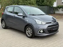 Grau Gebraucht 2014 Hyundai i10 Intro Edition Kleinwagen | 6.090 € (Fairer Preis)