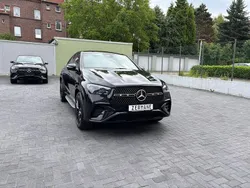 Schwarz Neu 2025 Mercedes GLE300 SUV | 109.242 €
