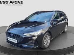 Schwarz Gebraucht 2022 Ford Focus ST-Line Kombi | 19.740 € (Guter Preis)