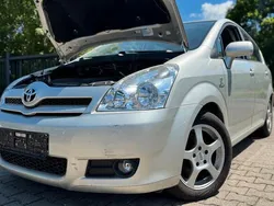 Grau Gebraucht 2007 Toyota Corolla Verso Van / Kleinbus | 3.200 € (Fairer Preis)