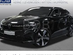 Black pearlschwarz (schwarz) (schwarz) Gebraucht 2022 Renault Mégane Techno Limousine | 20.890 € (Fairer Preis)
