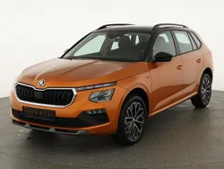 Phoenix orange metallic Gebraucht 2024 Skoda Kamiq Selection SUV | 21.995 € (Etwas zu teuer)