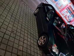 Grün Gebraucht 2001 Mercedes 190 Limousine | 1.700 €