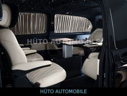 Schwarz Gebraucht 2023 Mercedes V300 Luxury Van / Kleinbus | 149.880 €