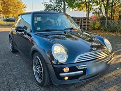 Schwarz Gebraucht 2004 Mini Cooper Kleinwagen | 3.500 € (Fairer Preis)