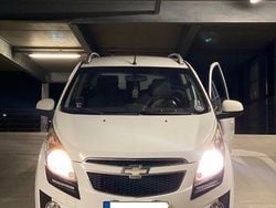 Weiß Gebraucht 2011 Chevrolet Spark LS Kleinwagen | 2.800 € (Fairer Preis)