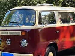 Rot Gebraucht 1977 VW T2 Van | 17.500 €