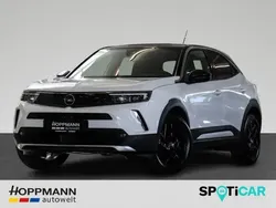 Diamant schwarz/karbon schwarz Gebraucht 2022 Opel Mokka-e Edition SUV | 18.490 € (Guter Preis)