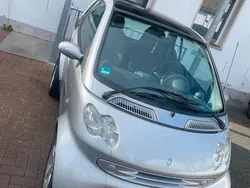 Silber Gebraucht 2004 Smart ForTwo Coupé Coupé | 2.400 €