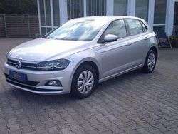 Silber Gebraucht 2021 VW Polo Comfortline Limousine | 15.990 € (Fairer Preis)
