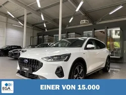 Weiß Gebraucht 2022 Ford Focus Active | 19.820 € (Guter Preis)