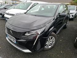 Schwarz Gebraucht 2021 Peugeot 3008 Active SUV | 16.544 € (Fairer Preis)