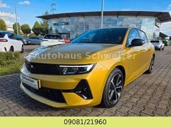 Kult gelb Gebraucht 2024 Opel Astra Limousine | 25.990 € (Fairer Preis)
