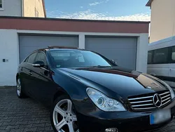 Schwarz Gebraucht 2007 Mercedes CLS350 Limousine | 8.650 €