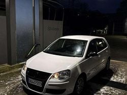 Weiß Gebraucht 2008 VW Polo Limousine | 1.100 € (Guter Preis)