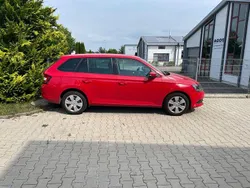 Rot Gebraucht 2015 Skoda Fabia Kombi | 10.000 € (Fairer Preis)