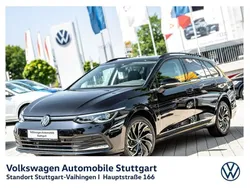 Deep black perleffekt Gebraucht 2023 VW Golf VIII Kombi | 26.930 € (Guter Preis)