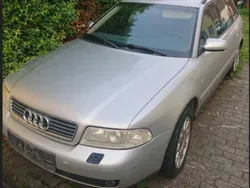 Gebraucht 2000 Audi A4 Kombi | 650 € (Superpreis)
