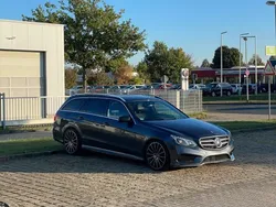 Grau Gebraucht 2017 Mercedes E220 AMG line Limousine | 24.890 € (Guter Preis)