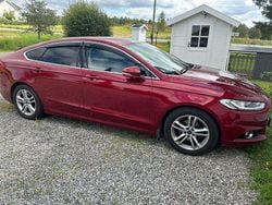 Rot Gebraucht 2016 Ford Mondeo Titanium Limousine | 11.550 € (Superpreis)