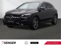 Schwarz Gebraucht 2024 Mercedes GLA200 AMG SUV | 41.640 € (Fairer Preis)