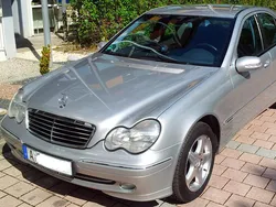 Silber metallic Gebraucht 2000 Mercedes C240 Limousine | 6.900 €