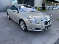 Gold Gebraucht 2010 Opel Insignia Cosmo Limousine | 5.500 € (Fairer Preis)