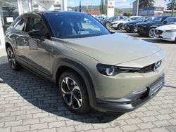 Multitone zircon sand Gebraucht 2024 Mazda MX30 Ad'Vantage SUV | 25.790 € (Guter Preis)