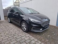 Schwarz Gebraucht 2020 Ford S-MAX Titanium Van / Kleinbus | 20.489 € (Guter Preis)