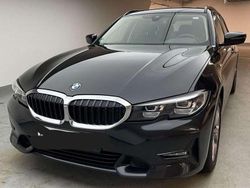 Schwarz Gebraucht 2020 BMW 320 Kombi | 25.900 € (Fairer Preis)