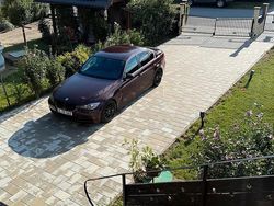 Rot Gebraucht 2007 BMW 330 Limousine | 4.500 € (Teuer)