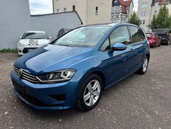 Blau Gebraucht 2015 VW Golf Sportsvan Highline Van / Kleinbus | 9.599 € (Guter Preis)