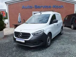 Weiss Gebraucht 2022 Mercedes Citan 110 | 18.503 € (Teuer)