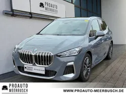 Sparkling kupfergrau Gebraucht 2024 BMW 218 Active Tourer M Sport Van / Kleinbus | 29.800 € (Guter Preis)