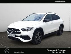 Weiß Gebraucht 2022 Mercedes GLA250 AMG SUV | 34.490 € (Fairer Preis)