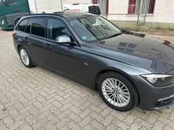 Grau Gebraucht 2015 BMW 320 Luxury Line Kombi | 11.900 € (Fairer Preis)