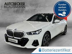Weiss Gebraucht 2025 BMW i5 M Sport Limousine | 63.343 €