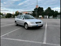 Grau Gebraucht 2000 Audi A3 Coupé | 2.400 €
