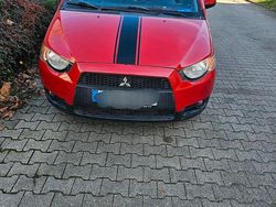Rot Gebraucht 2009 Mitsubishi Colt Kleinwagen | 3.800 € (Fairer Preis)