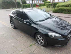 Schwarz Gebraucht 2012 Volvo V40 Kombi | 7.000 € (Fairer Preis)